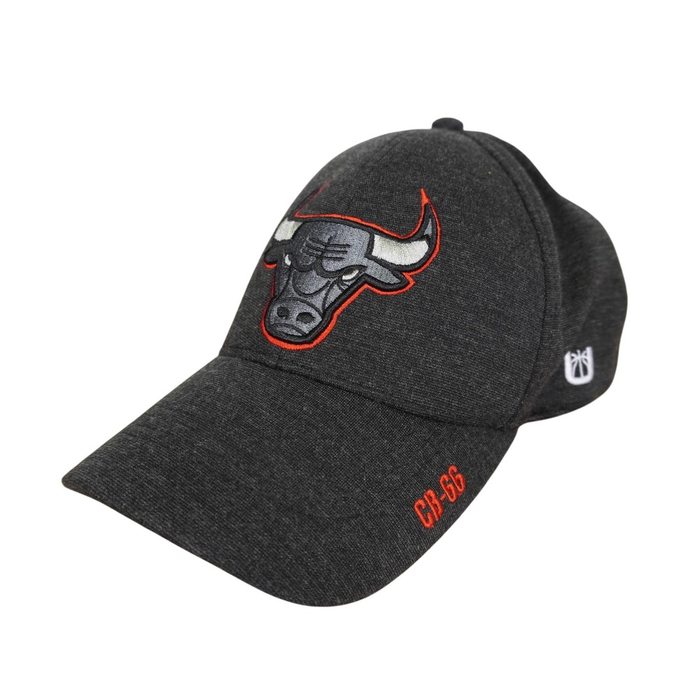 Chicago‎ Bulls Hat NBA Ultra Game OSFM Charcoal Grey Camo Under Brim CB-66